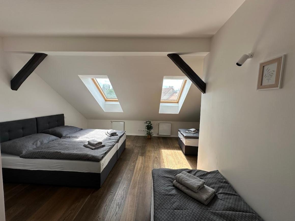Loft Apartments براغ المظهر الخارجي الصورة